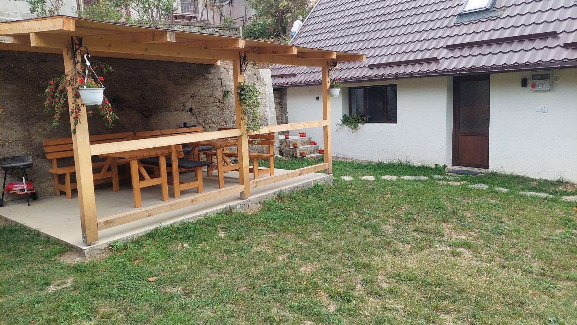 Casa Noua Villa Sasca Montană Buitenkant foto