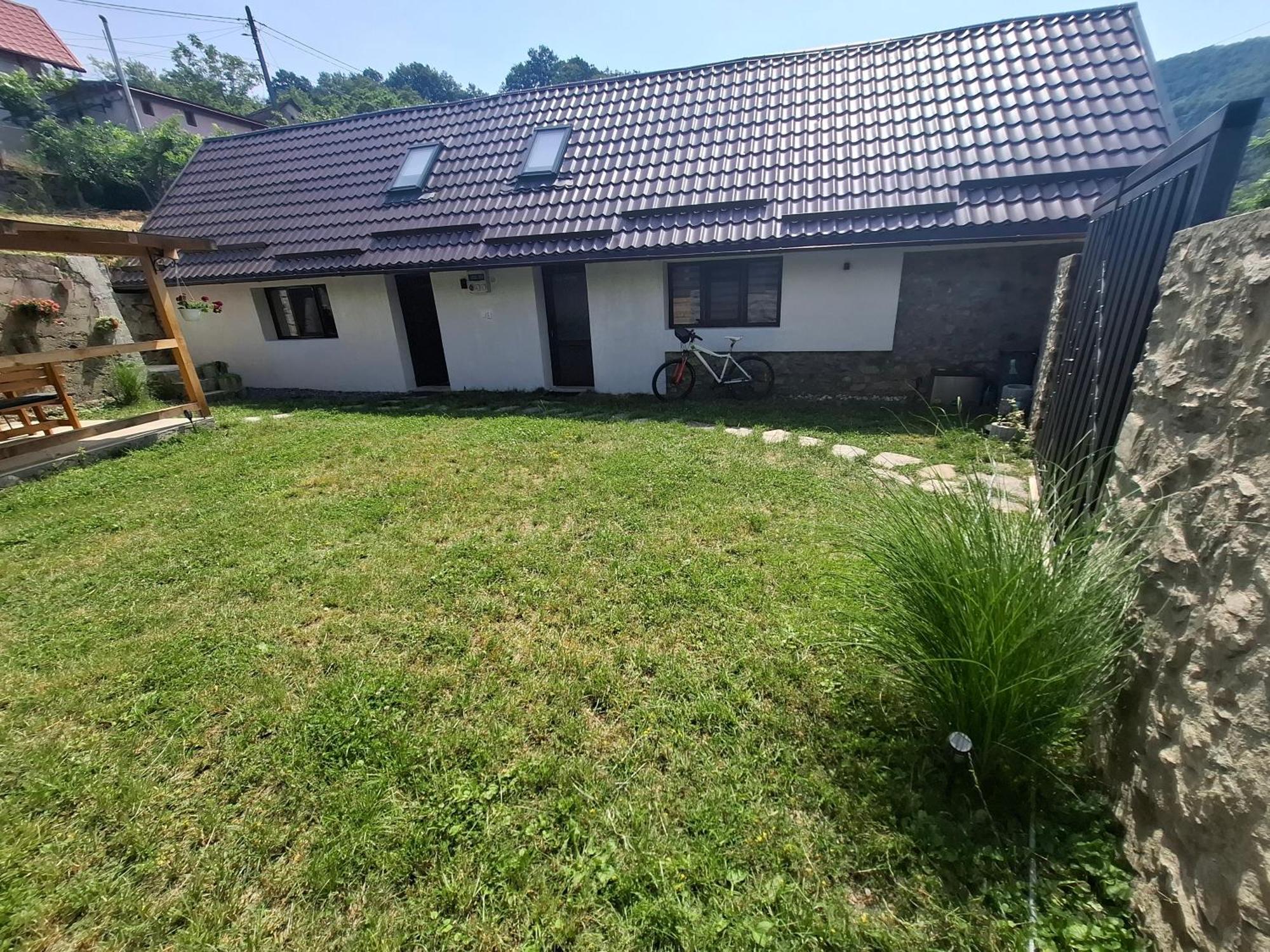 Casa Noua Villa Sasca Montană Buitenkant foto