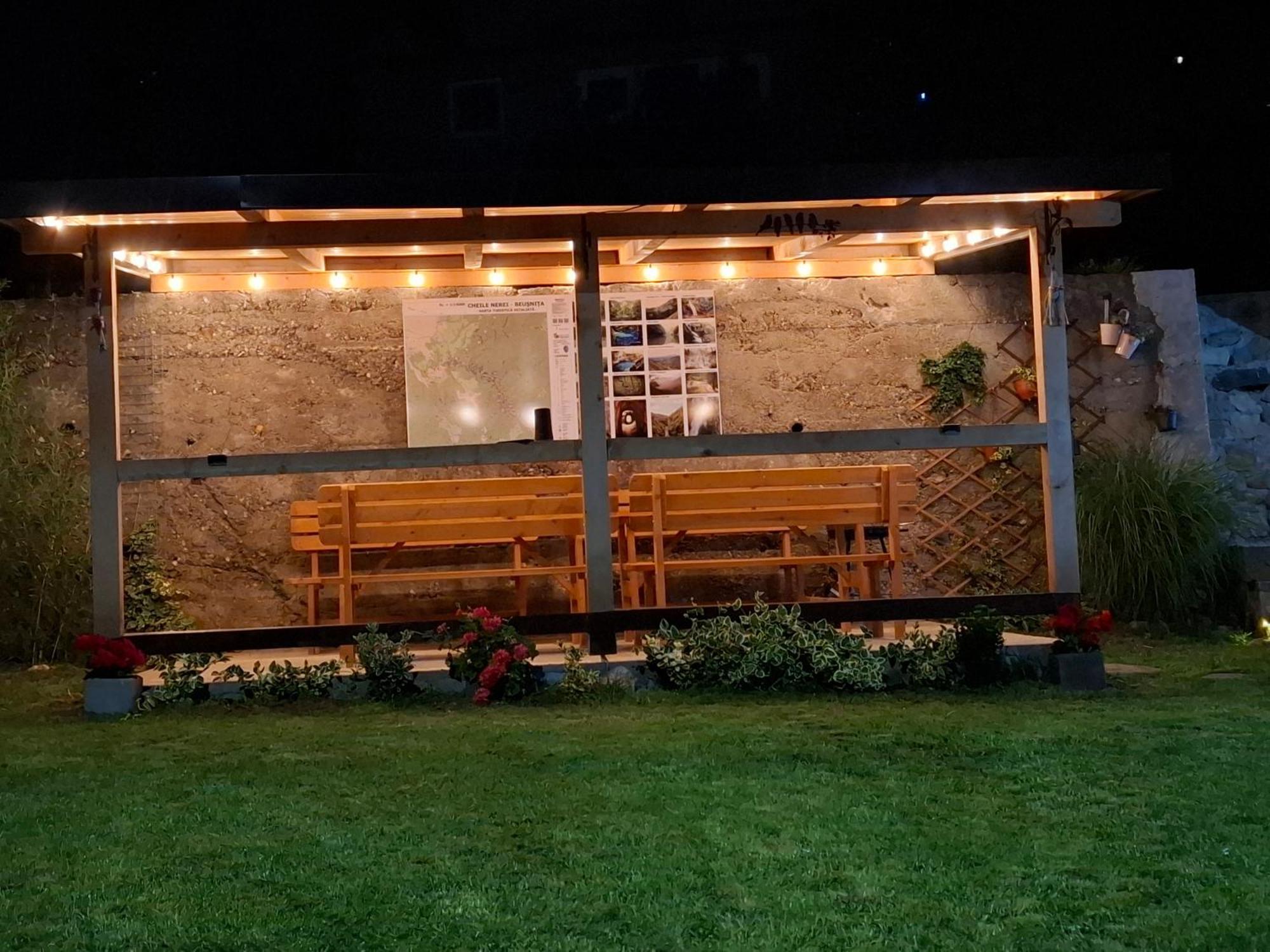 Casa Noua Villa Sasca Montană Buitenkant foto